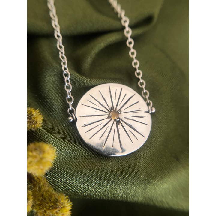 Pendentif Cosmos - Grand pour la vente par Ana Aguilar Jewelry