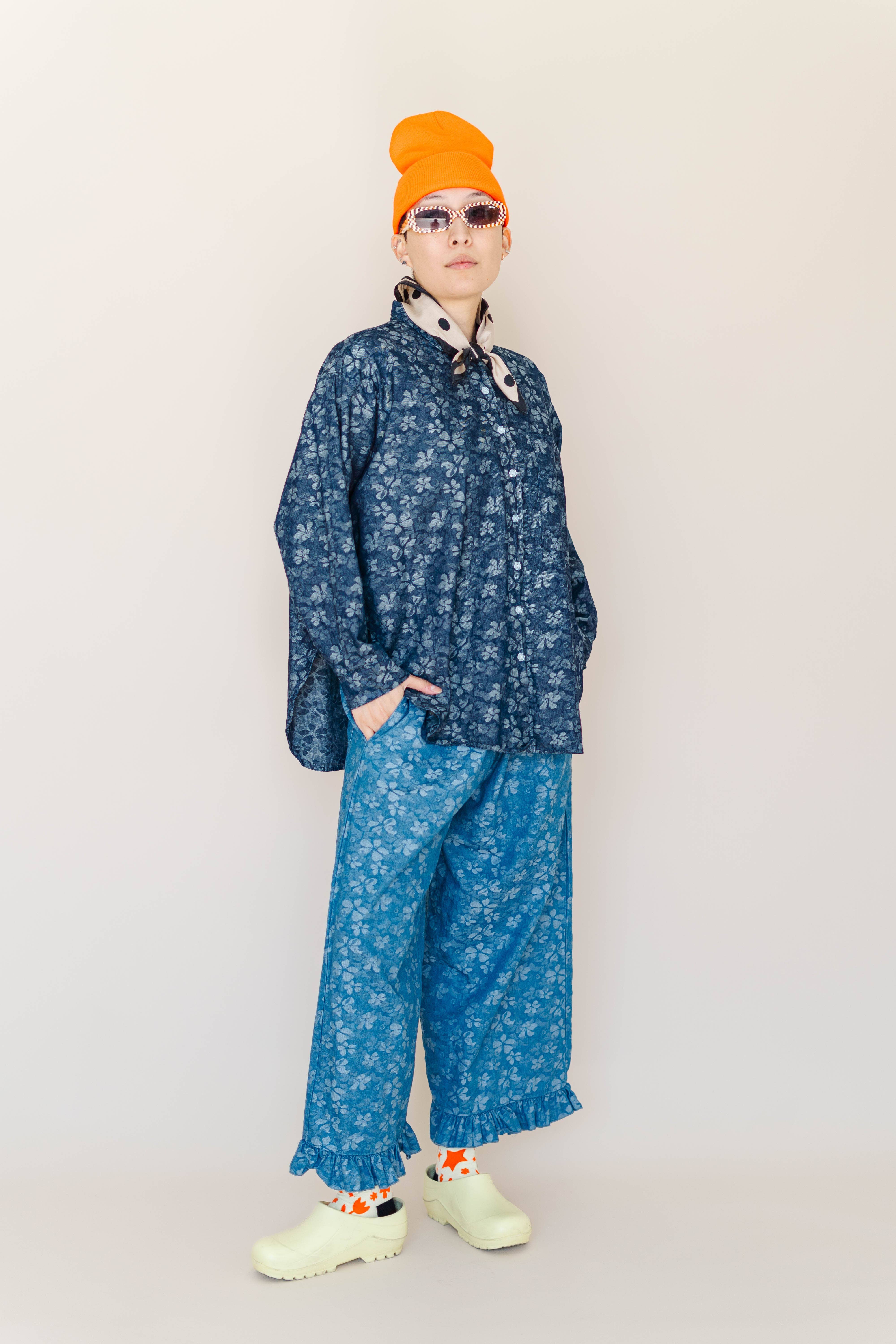 Nettle Studios - Wholesale Button Down Shirt - Unisex - Size Inclusive Plus Size Unisex Floral Chambray Button Up4