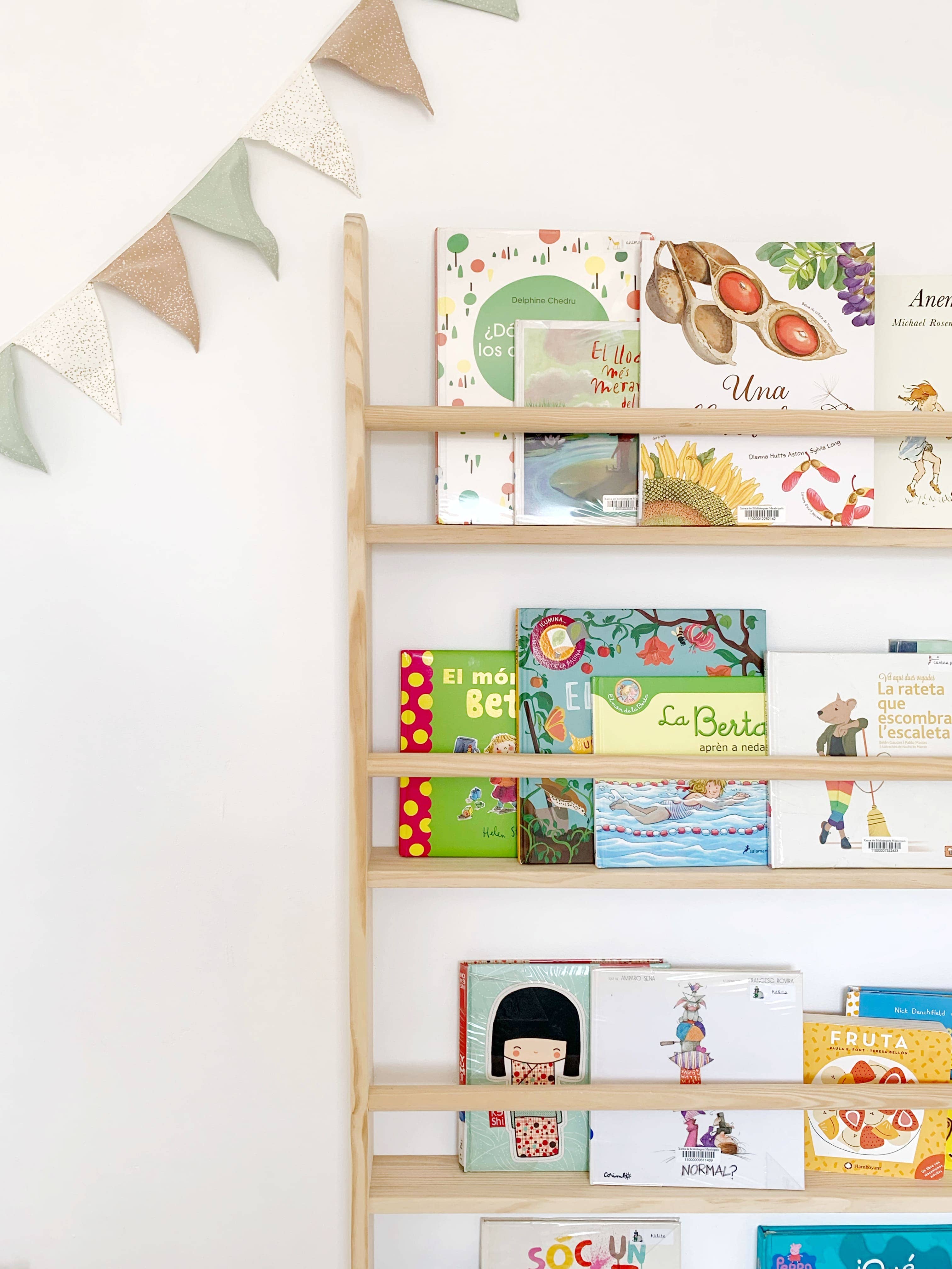 MINIPIU - Wholesale Bookcase - Lisa Montessori Bookstore3
