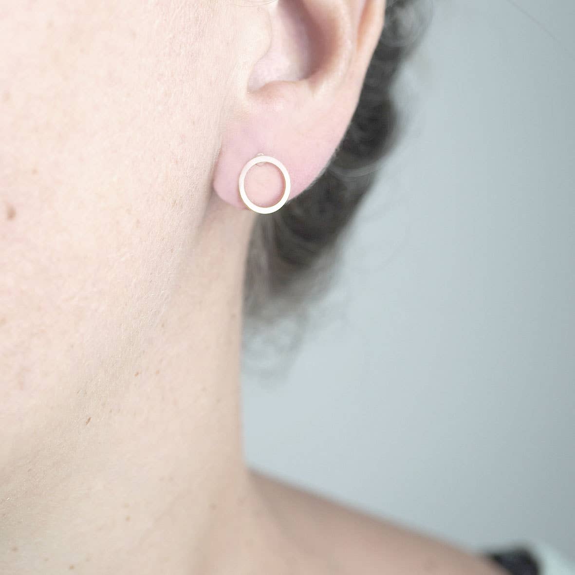 Fräulein Tapir - Wholesale Knopjes/oorstekers - Ronde oorknopjes van ruw messing0