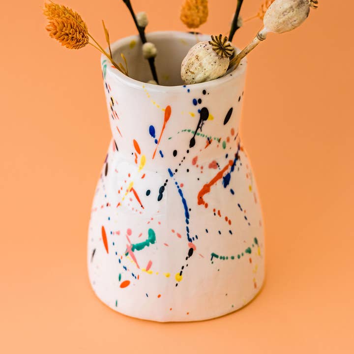 Mariana Garrastazu – wholesale Vas – Konstnärlig vas i porslin med färgstänk0