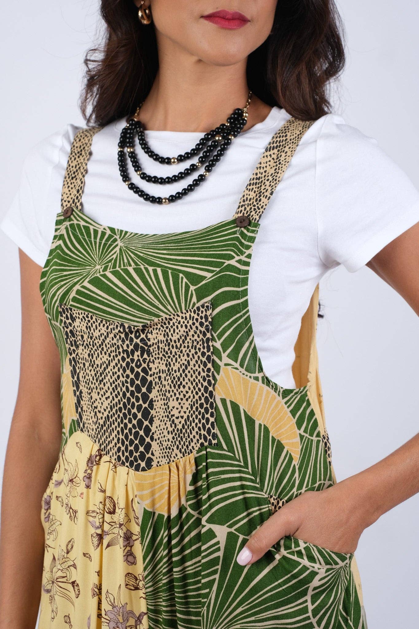 Sacred Threads – wholesale Overalls – Women's – Patchwork Hippie Jungle Dream Overall4