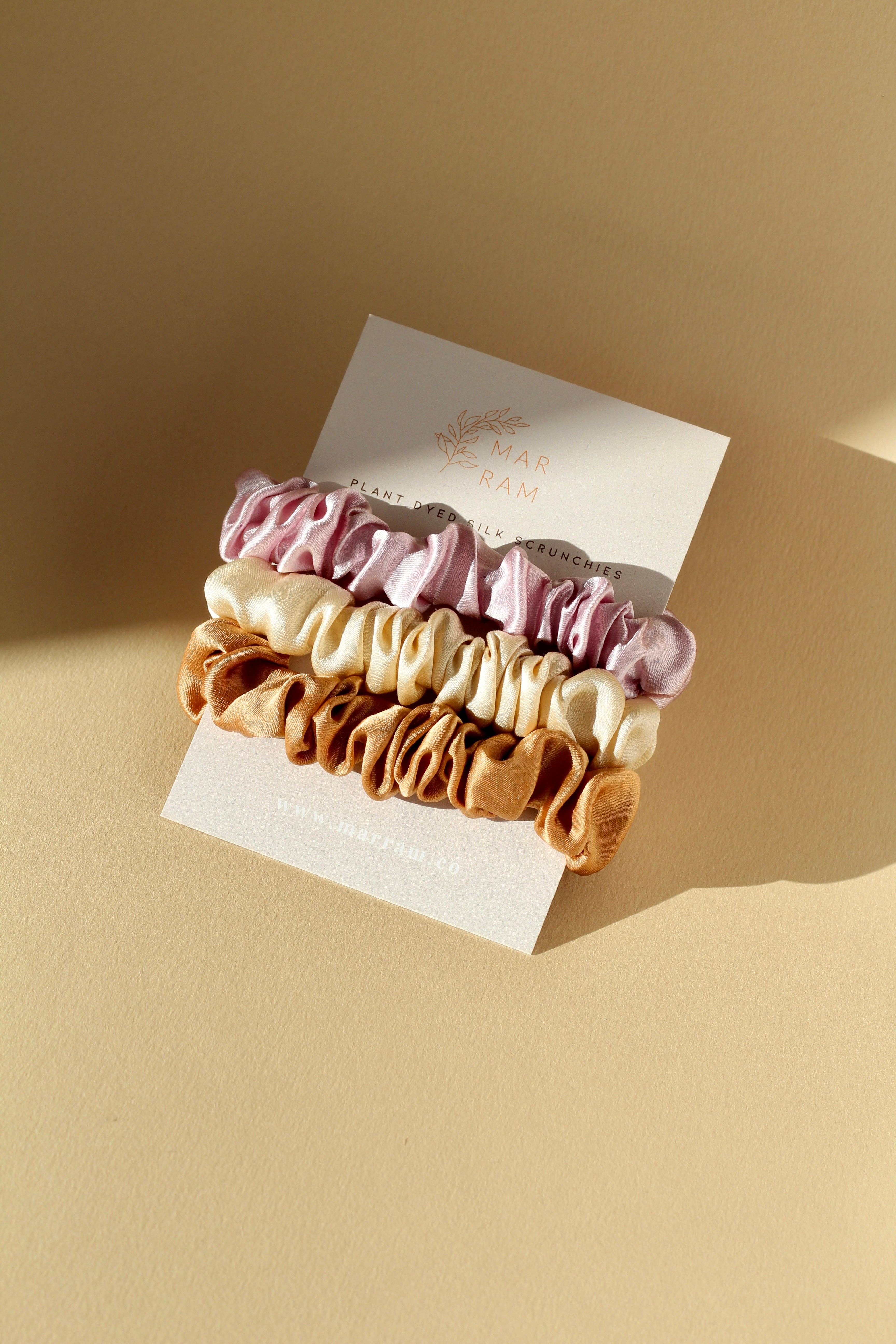 Marram - Vendita all'ingrosso Scrunchie - Donna - Scrunchie sottili in raso di seta tinta con piante4