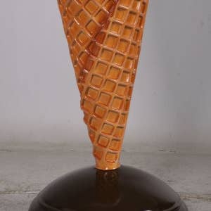 LM Treasures - Wholesale Classic Toy - Kids - Large Plain Strawberry Soft Serve Ice Cream Statue4