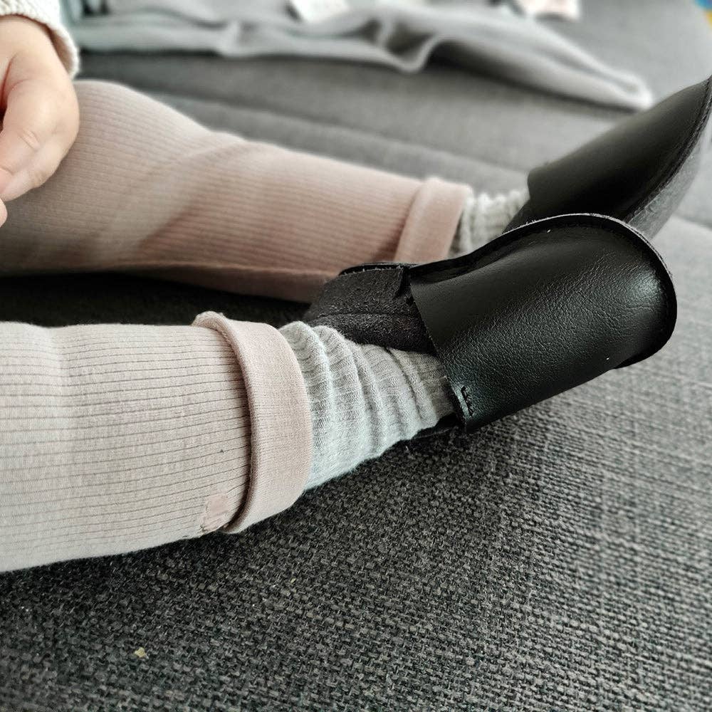 L&E Studio - Venta al por mayor Patucos - Bebé - Zapatos veganos para bebé mocasines en rojo profundo1