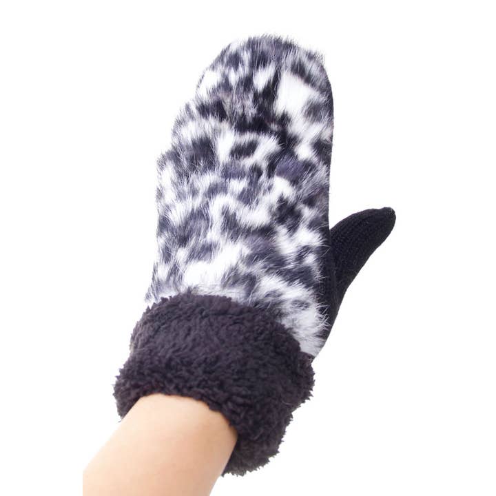 Hana - Wholesale Mittens - Women's - Leopard Pattern Fur Mitten2