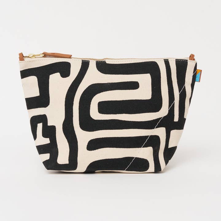 XLarge Convertible Pouch - Black Kuba for wholesale by Ubuntu Life