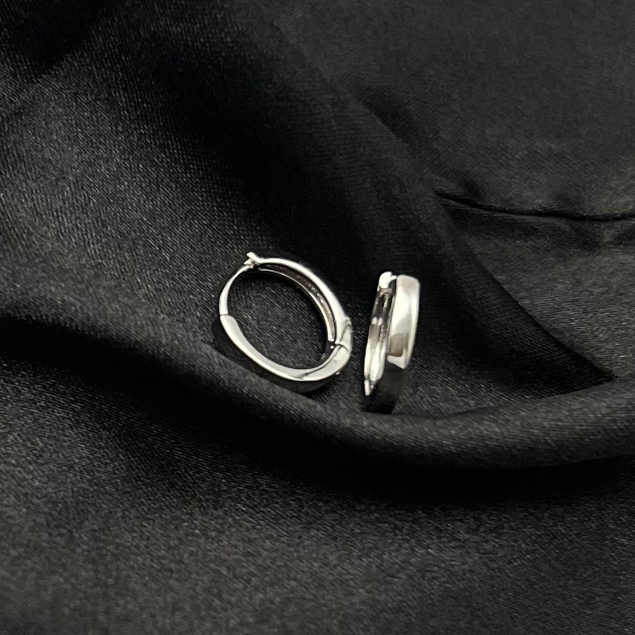 Howard's - Wholesale Huggie Earrings - Huggie Hoop Earrings10