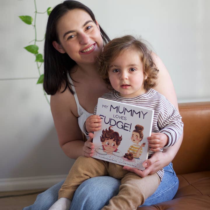 heynikolinak - Wholesale Baby & Toddler Book (0-2) - My Mummy Loves Fudge Kids Board Book3