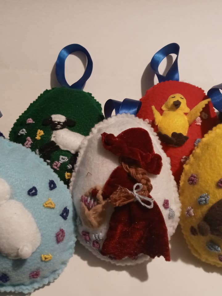 38 Ovos de Páscoa de Feltro. 7 Ovos Únicos LX38 por atacado de BLUE RIBBON ORNAMENTS