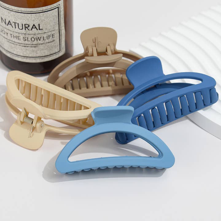 Resin Minimalist Tortoise Hair Clip for wholesale by SoapElenGlen