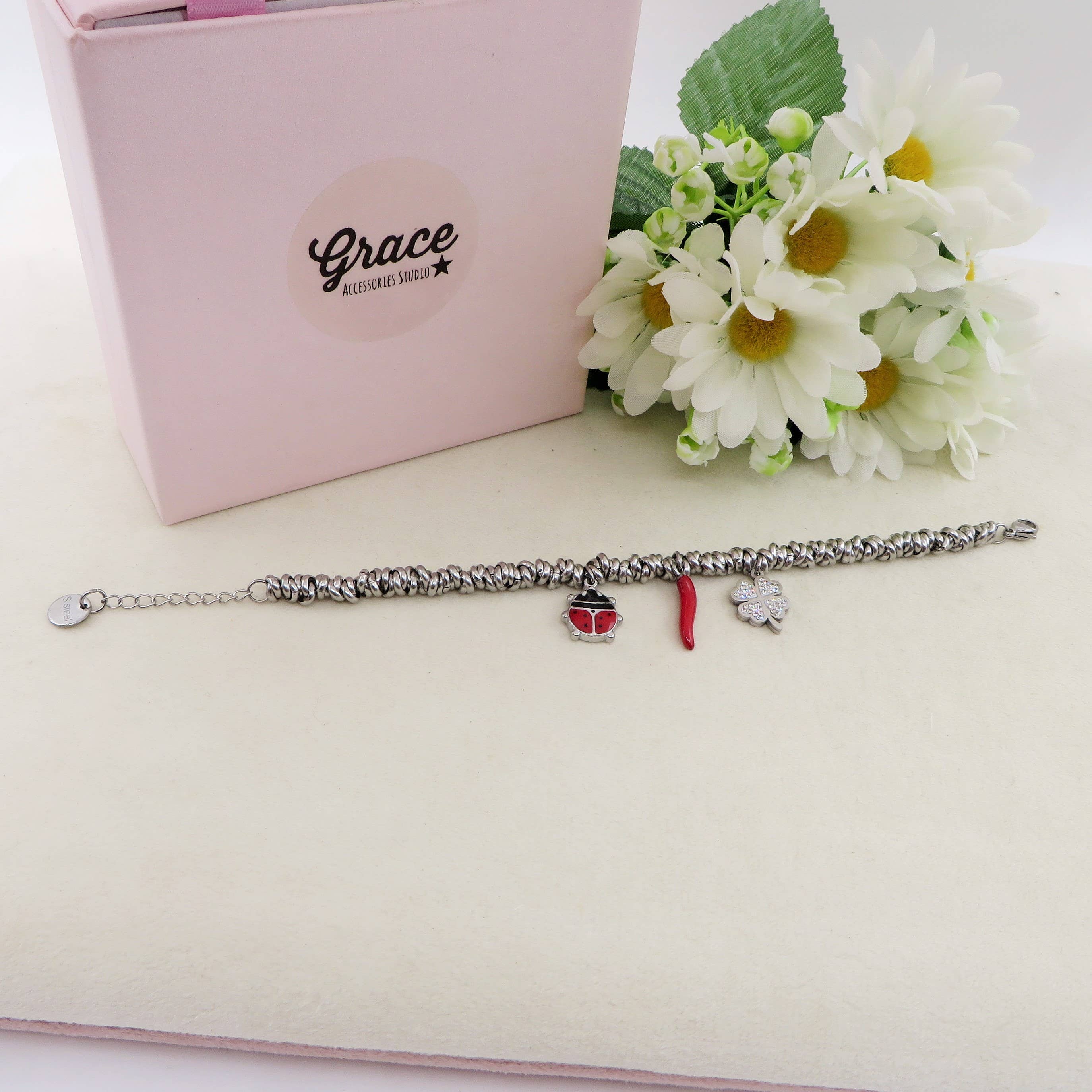 Daemon srls - Wholesale Charm/Dangle Bracelet - LUCKY LADYBUG - Bracciale con ciondoli scaramantici e coccinella ACCIAIO INOSSIDABILE1