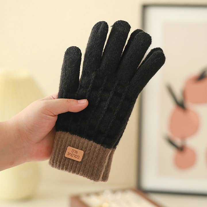MKS America - Wholesale Gloves - Women's - Contrast Color Touchscreen Knit Gloves