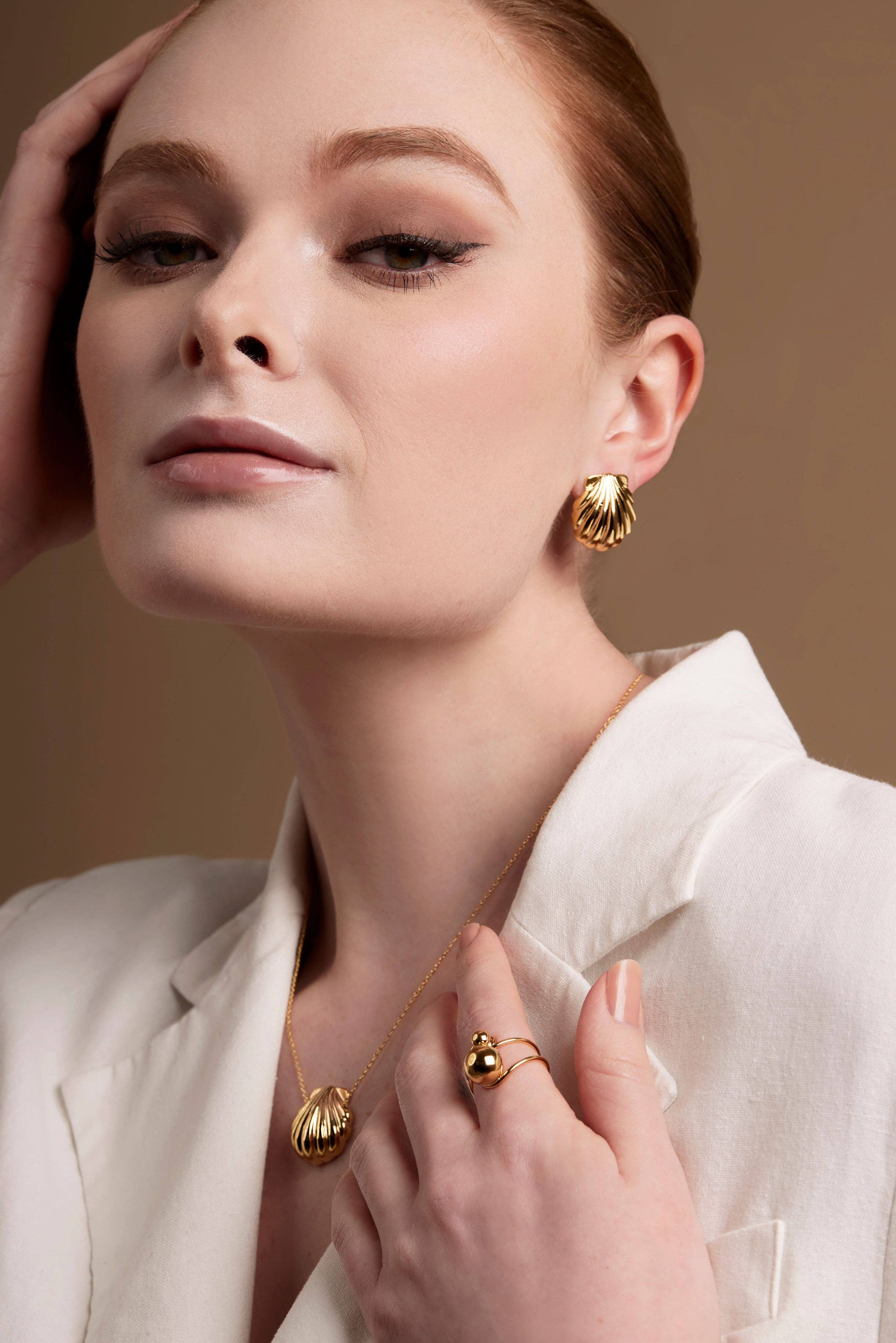 rho - Wholesale Pendant/Charm Necklace - Seashell Pendant Short Necklace1