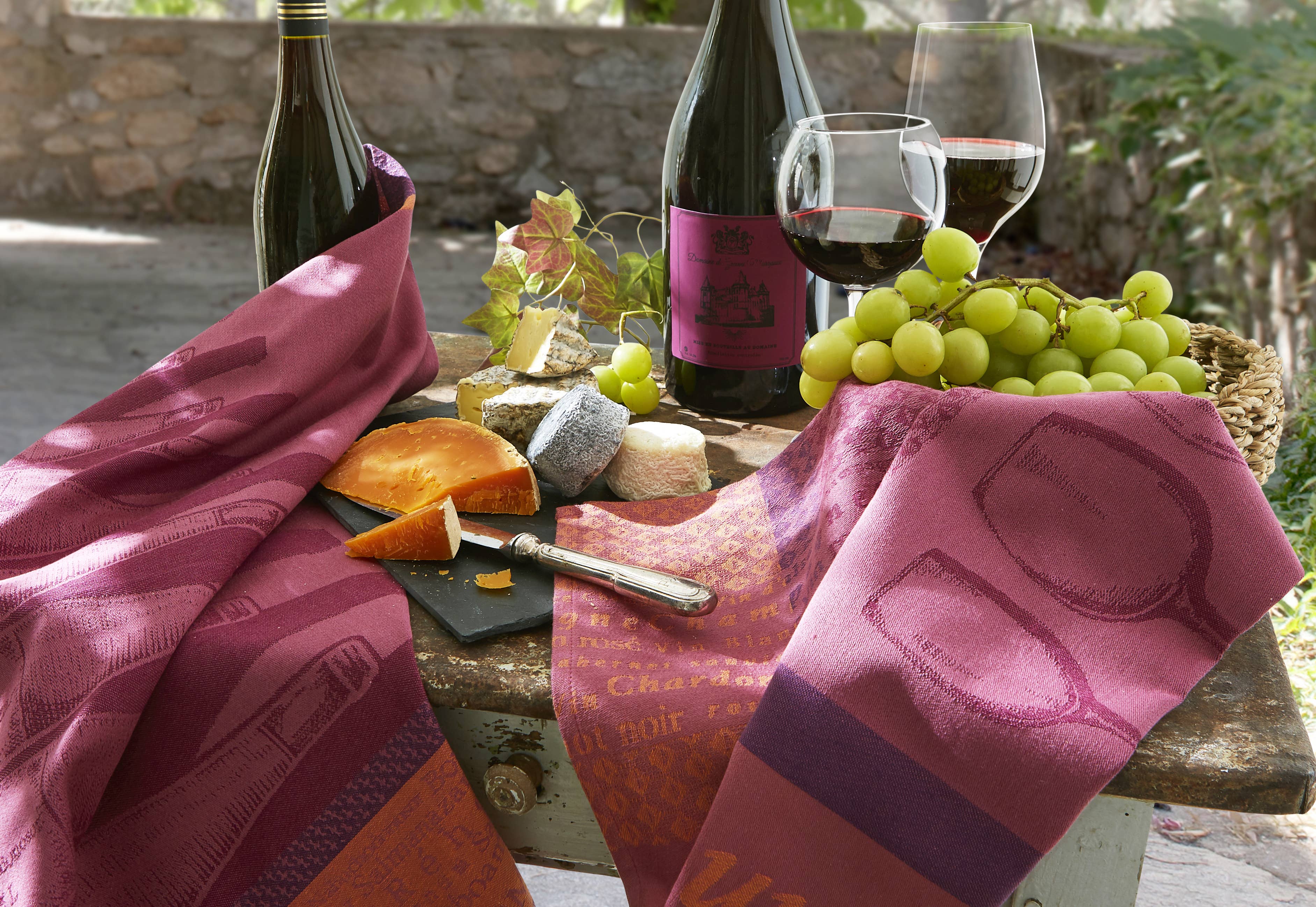 Coucke - Wholesale Tea Towel - Verres A Vin - Jacquard Tea Towel 50x75 in Cotton1