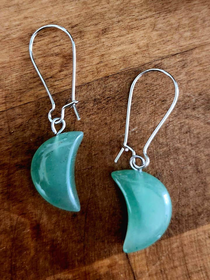 Set de aretes con luna y cristal de aventurina verde para venta al por mayor de Three Witches Tea Shop