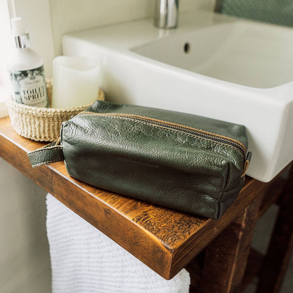 Steel & Clover - Wholesale Toiletry Bag - Men's - Reno Dopp Kit0