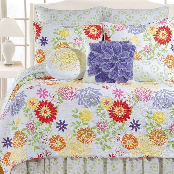 SALE Lilly Full/Queen Quilt for wholesale by C&F Home