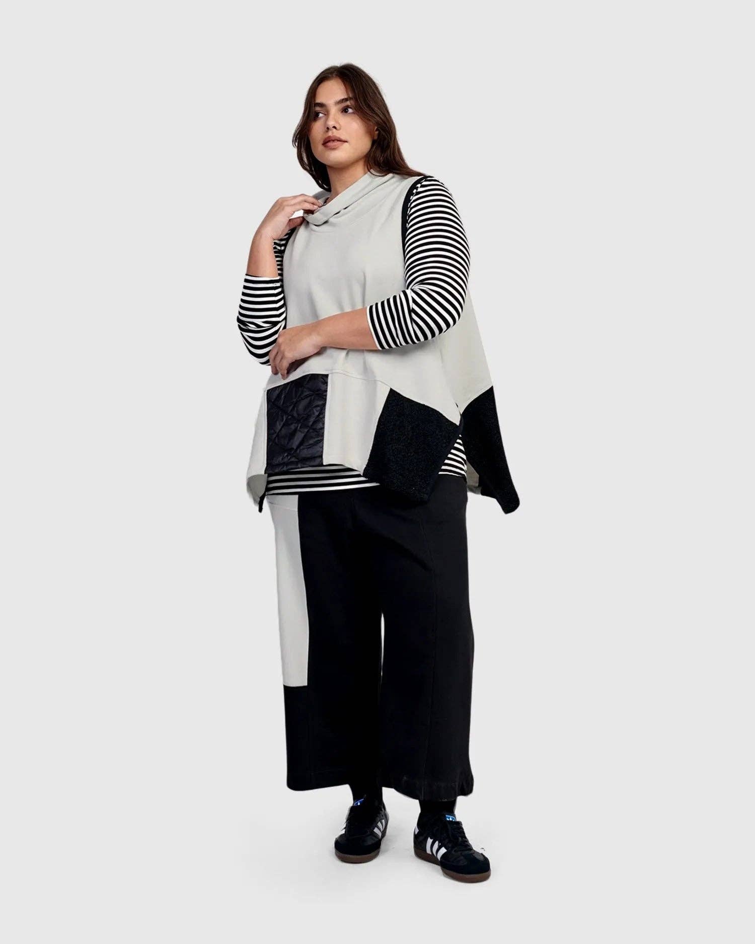 Urban Stargate Cropped Pants, Ice for wholesale on Faire8