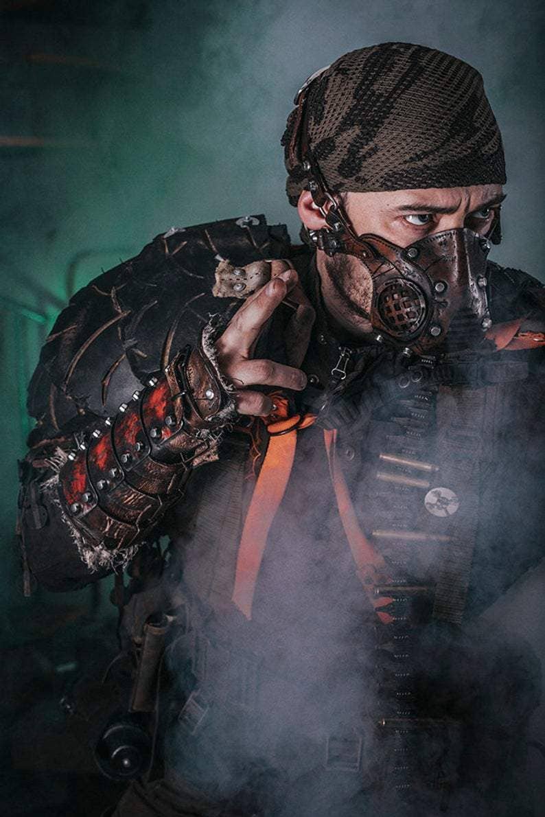 Outcast Props - Wholesale Costume - Unisex - Post Apocalyptic Leather Mask5