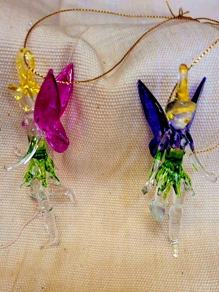 Ornamento a forma di fata in vetro soffiato a mano per la vendita all'ingrosso da parte di Arara Enterprises