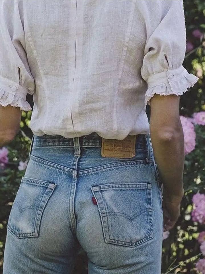 Also, Freedom - Wholesale Jeans – Women’s - Vintage Levi's Jeans 501, 505, 550, 517+