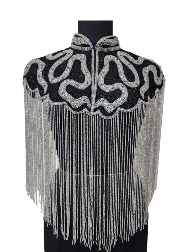 L'Jai Amor - Wholesale Cape - Women's - Silver Wavy Cape