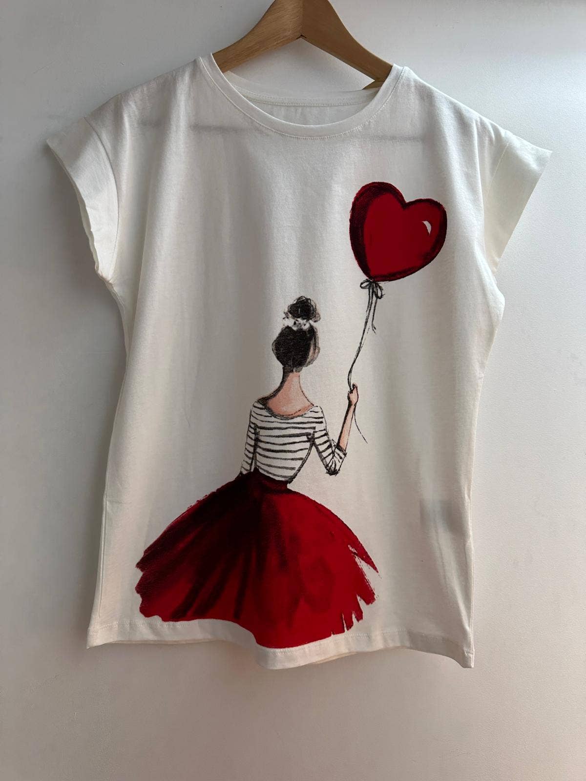 LORIANE - Wholesale Screen Printed T-Shirt - Women's - 13331 Girl's balloon print t-shirt1