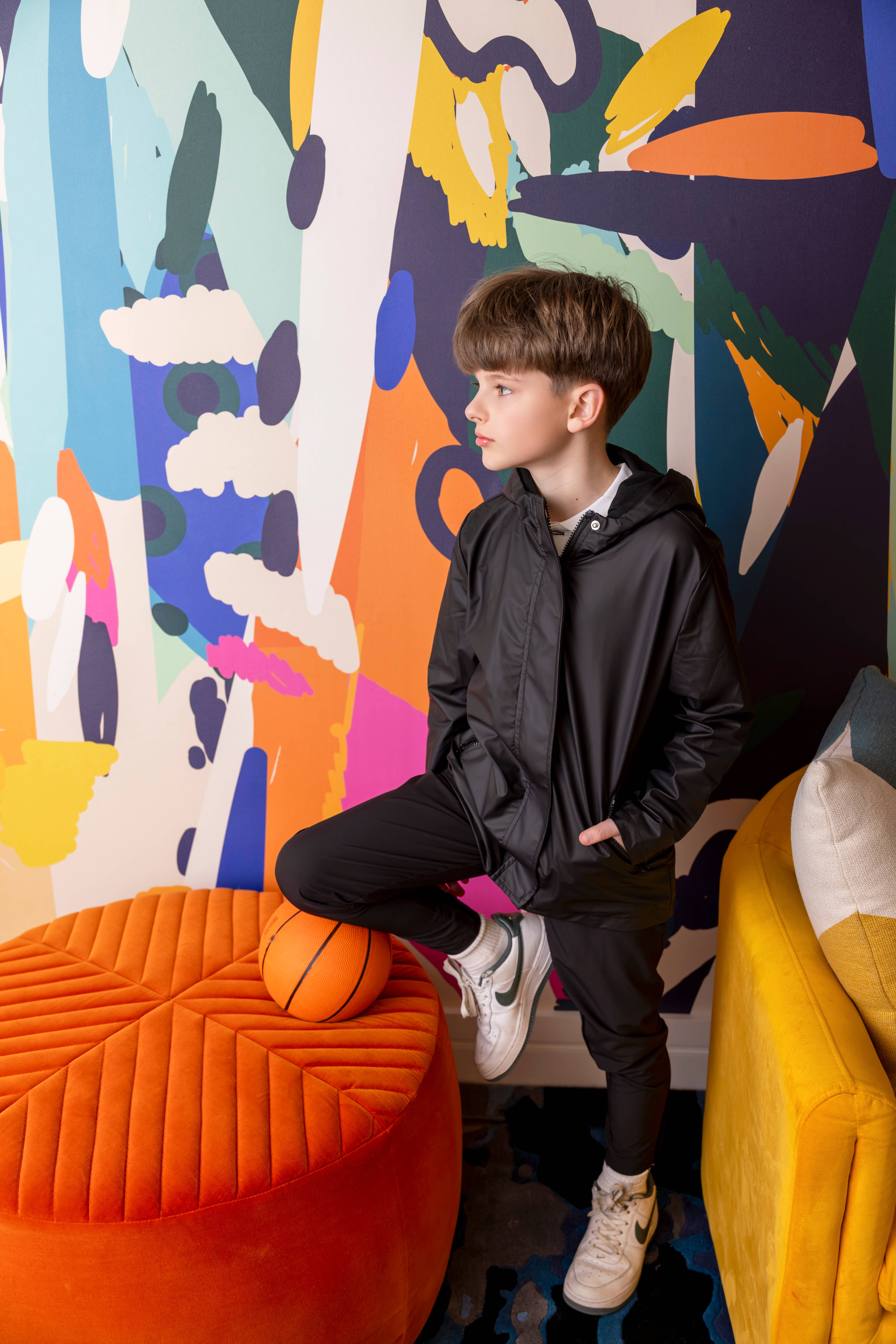 Black Classic Lined Raincoat with Pouch for wholesale on Faire4