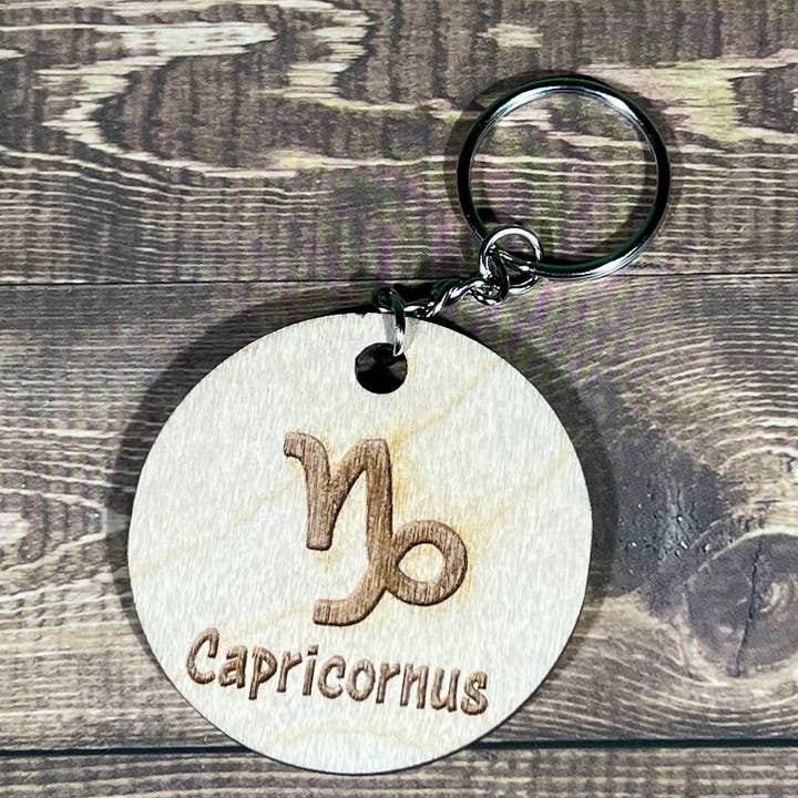 Porte-clés Capricorne | Porte-clés gravé au laser | étiquette de sac | cadeau pour elle | cadeau pour lui | Porte-clés Zodiac pour la vente par C3DAR Design