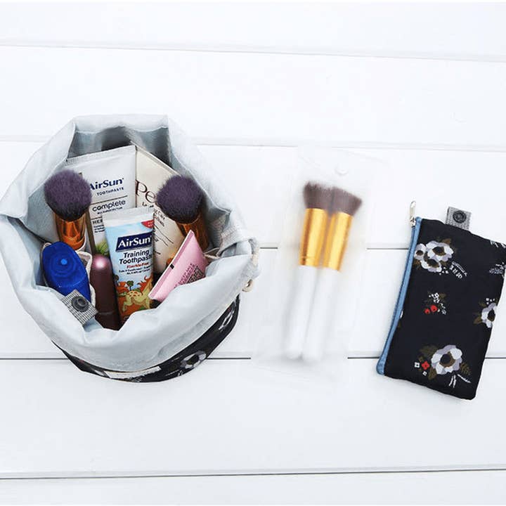 Poppy Lee Lane - Wholesale Makeup/Cosmetic Bag - Portable Cosmetic Bags.11