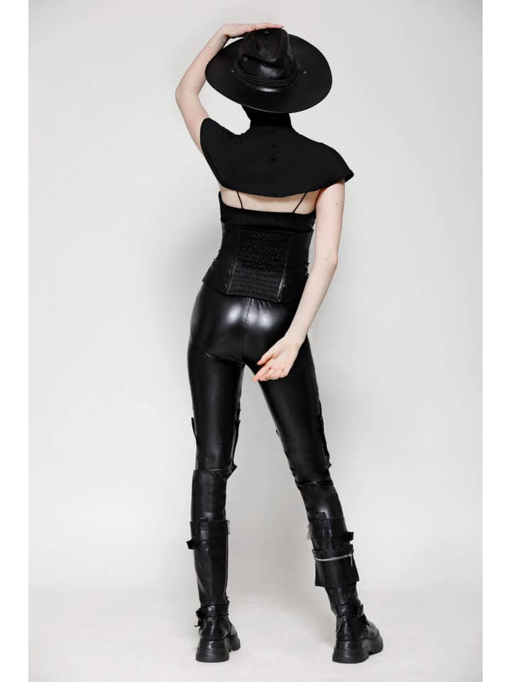 Zwart PW134 - Zwarte PU leren ridderlegging voor groothandel op Faire1