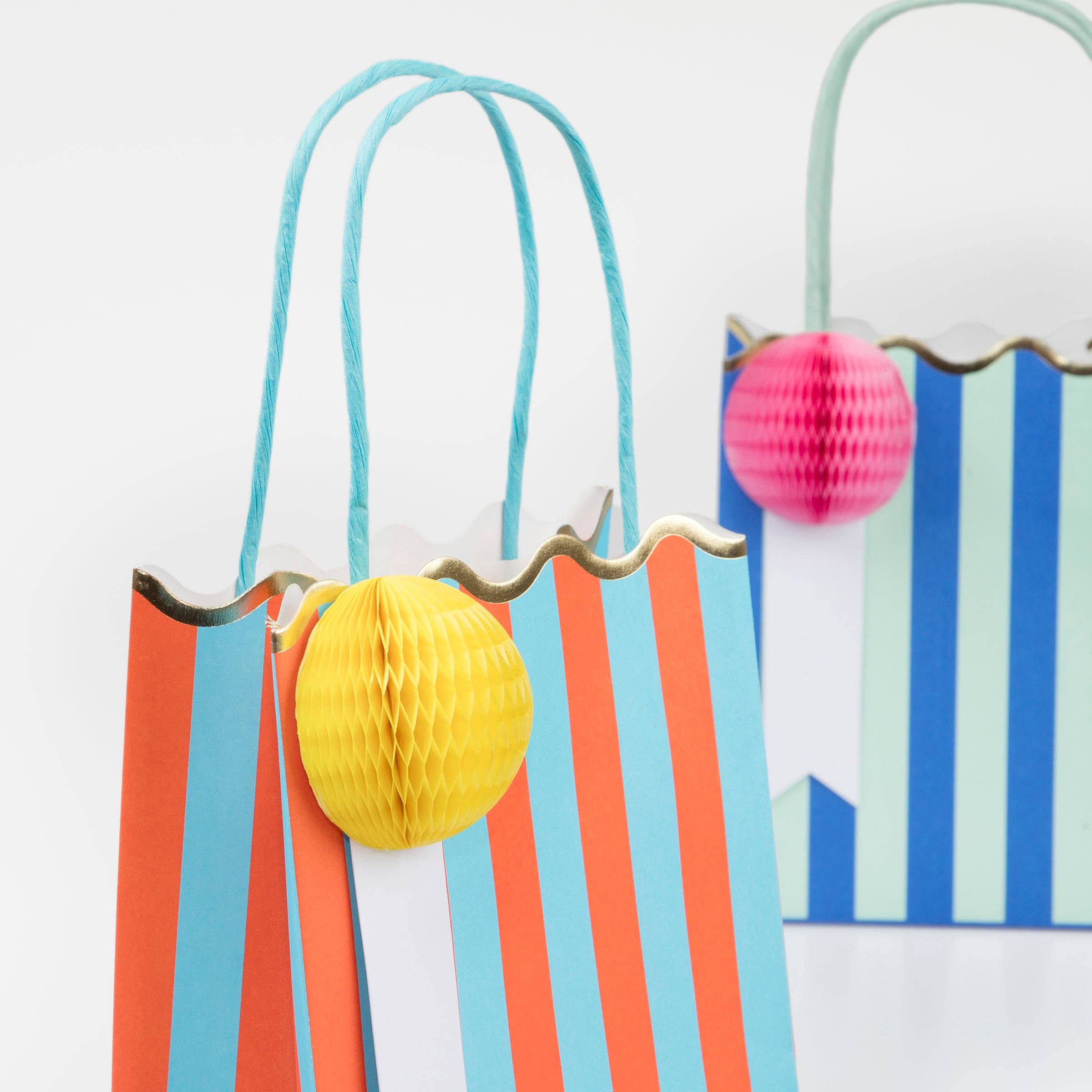 Meri Meri – wholesale Gift bag – Stripe Party Bags2