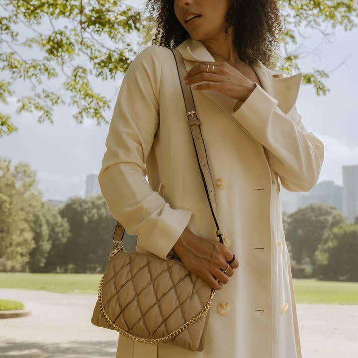 Jen & Co. - Wholesale Crossbody Bag - Women's - M2056PFR Izzy Puffer Quilted Crossbody w/ Chain