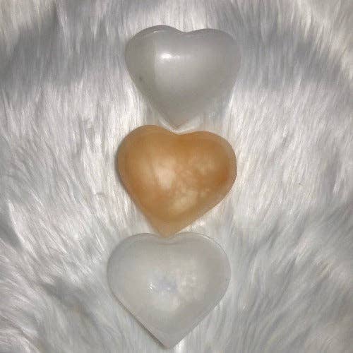 Ciotola a forma di cuore in selenite | Piatto di ricarica per la vendita all'ingrosso da parte di WHOLIFECO