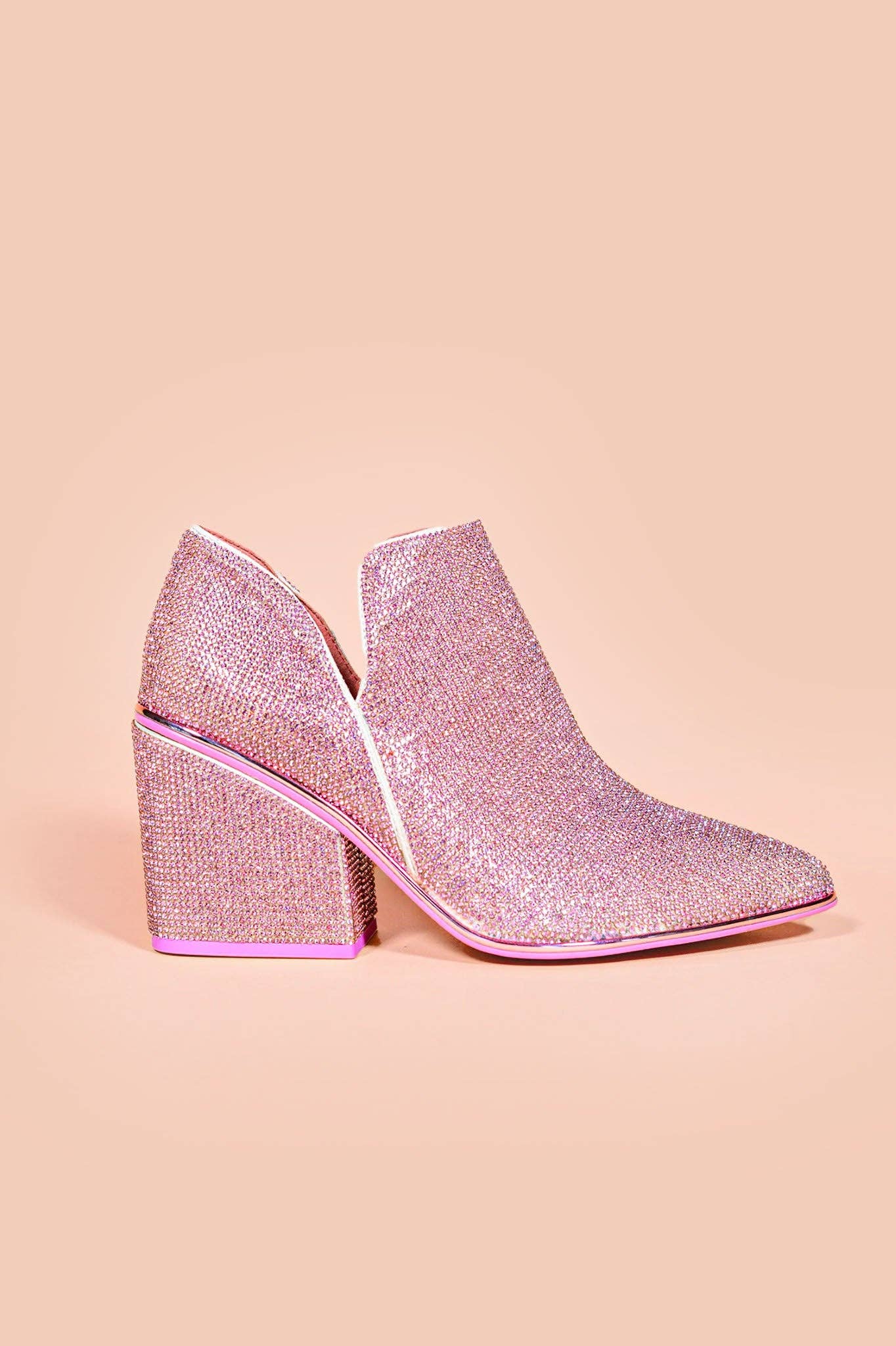 She is Cheval - Wholesale Booties - Women's - Le Tigre Dynamite7