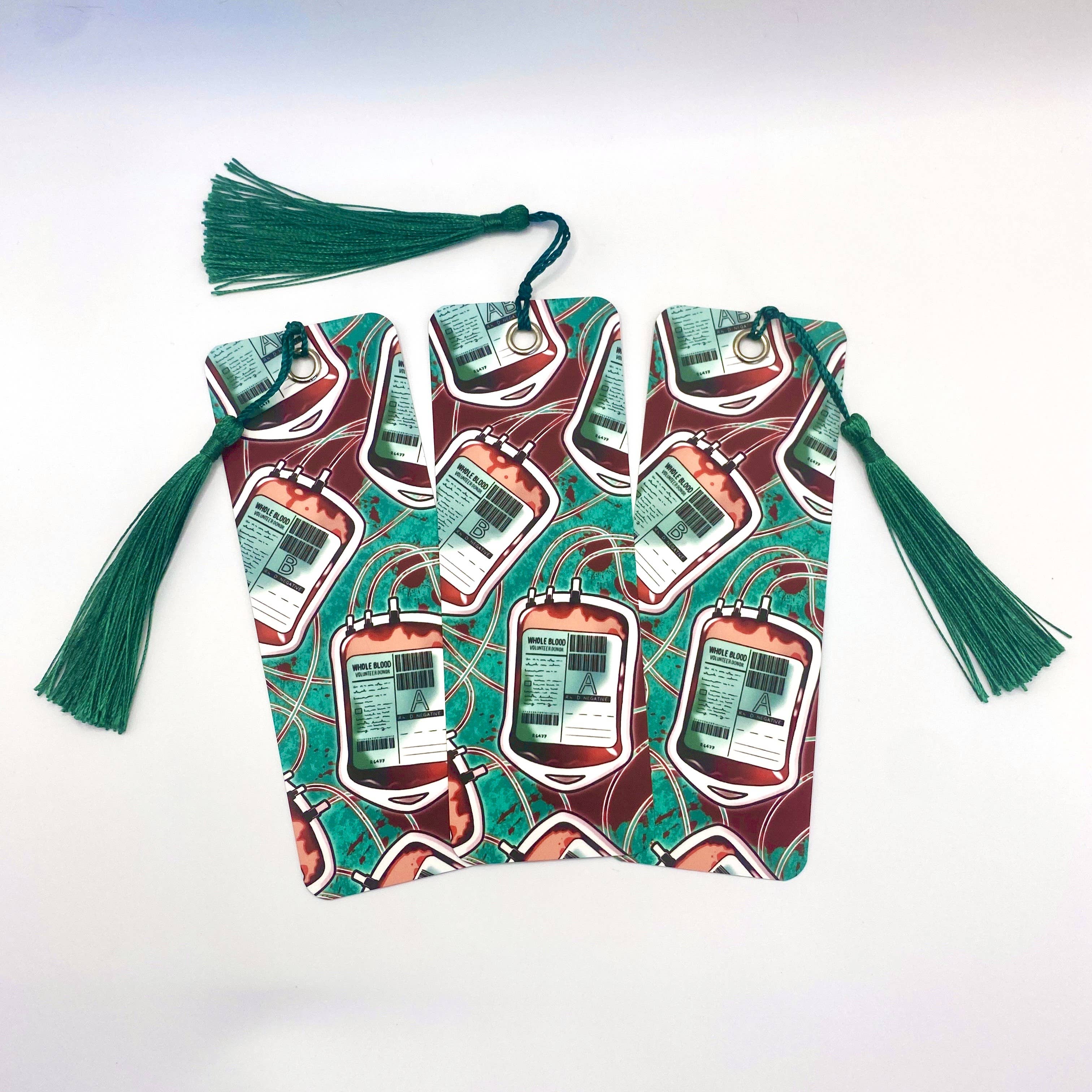 Enthralledyet Illustration – wholesale Bokmärke – Blodpåse - Gotisk Vampyr Medicinskt Bokmärke0