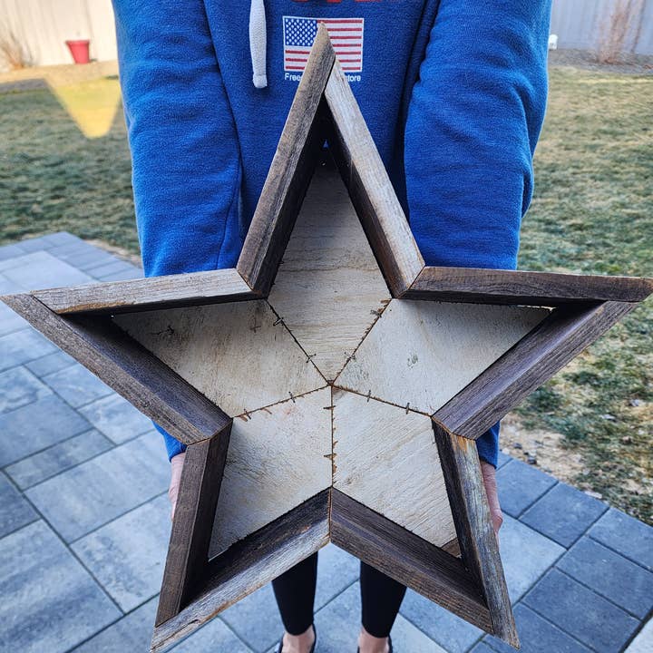 Love Reclaimed - Wholesale Planter Box - Rustic Star Reclaimed Wood Planter5