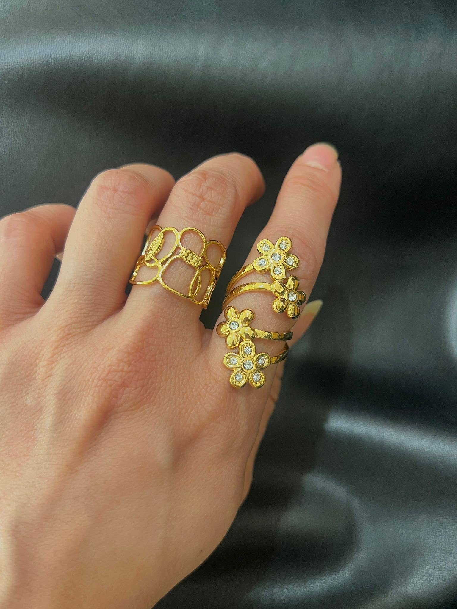 Cassette Barcelona - Wholesale Band/Stacked Ring - Pebbles Stainless Steel Waterproof Ring1