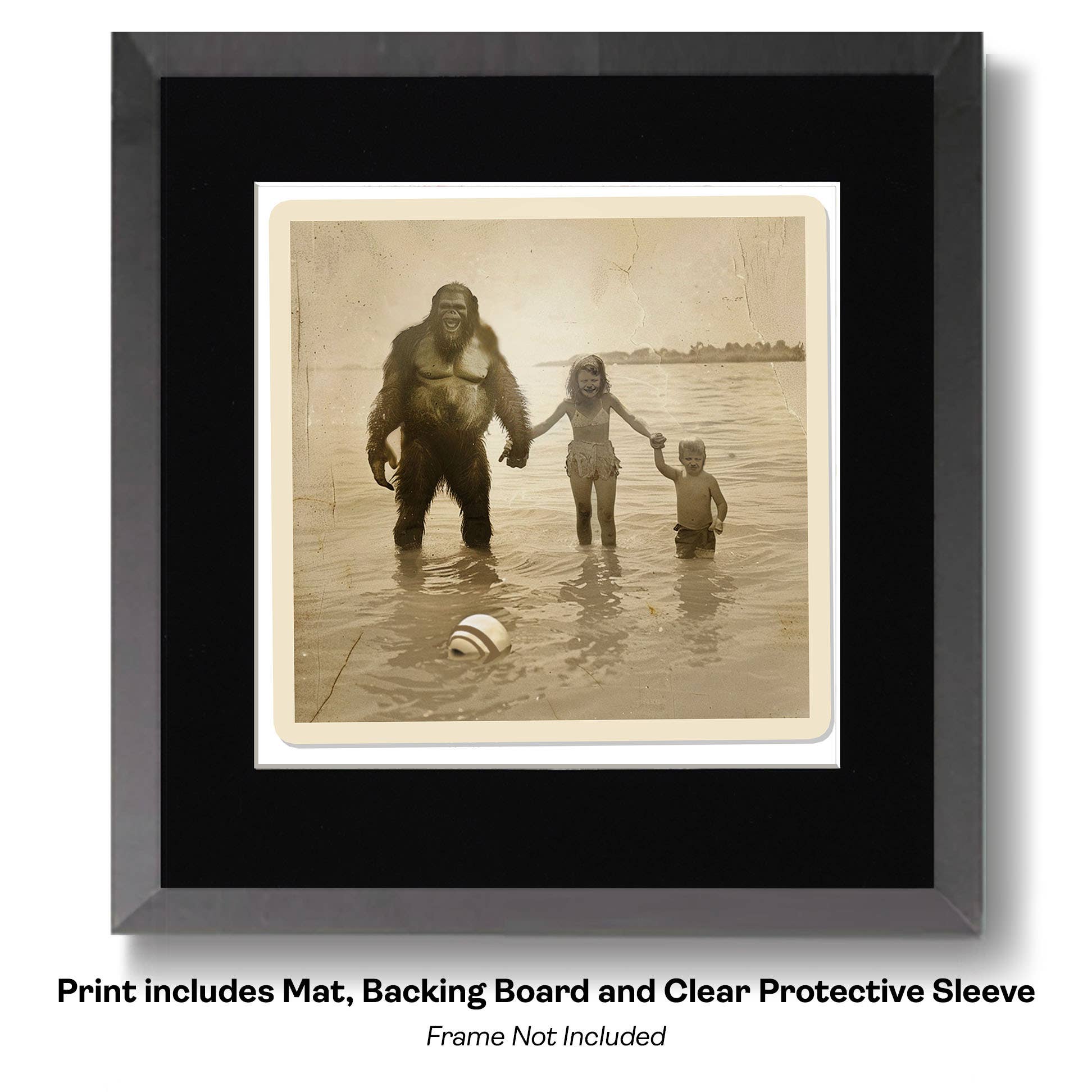 Mowbi - Vendita all'ingrosso Stampa artistica - Tipo Tosto, Bigfoot: Credi in Te Stesso - Stampe d'Arte di Criptidi - Stampe di Bigfoot – Opera d'Arte 8″x8″ in Passepartout 12″x12″6