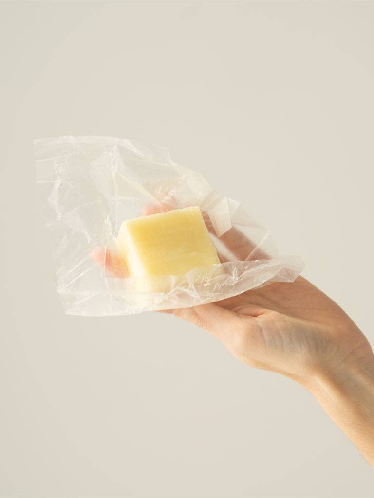 Crudo - Wholesale Makeup Remover - Solid facial makeup remover1