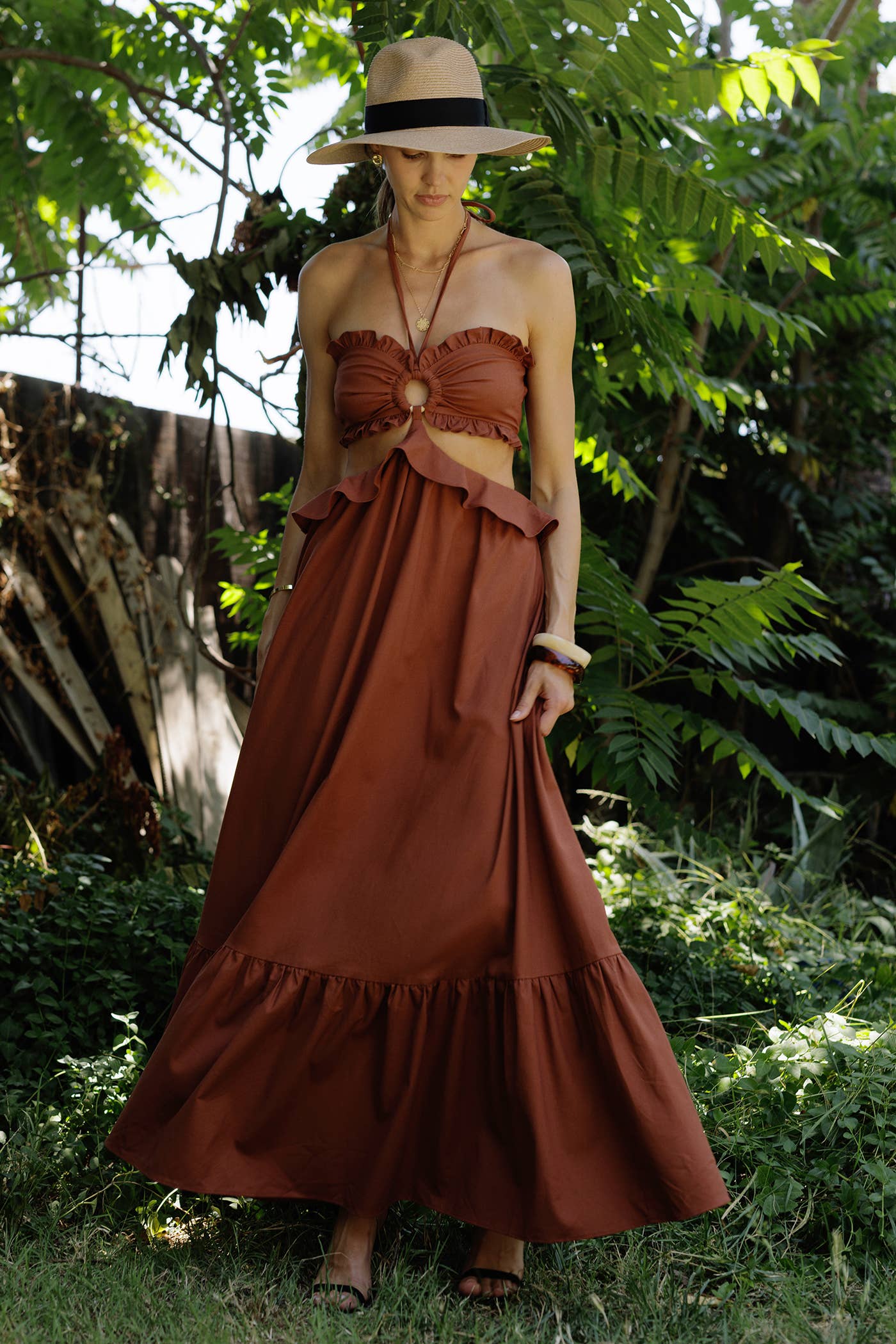 EB LUXE – wholesale Dress – Women's – LD1298 Cut-Out Ruffled Maxi Halter Dress8