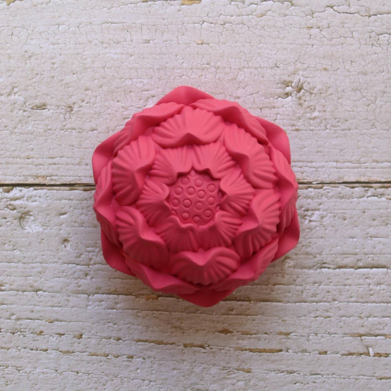 44 - Quarenta44Quatro - Wholesale Decorative Tabletop Object - Flor de Lótus de Gesso7