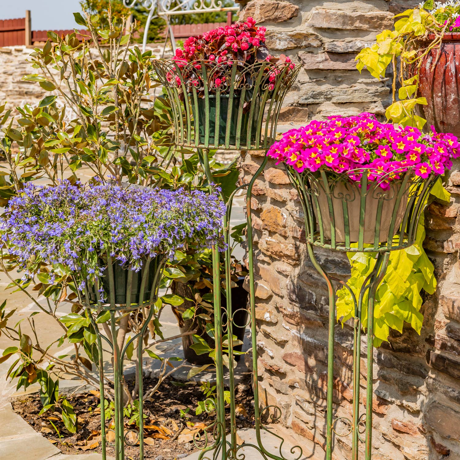 Zaer Ltd. International - Wholesale Plant Pot Stand - Standing Iron Pedestal Plant Stands in Green- 3 Sizes5