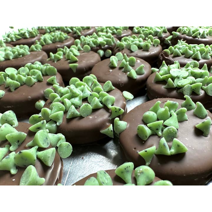O'Shea's Candies Sweet Shop - Wholesale Chocolate Covered Sweets - 5 Pack O’Oreo “Mint w/ Milk Chocolate” Premium Upscale Tray4