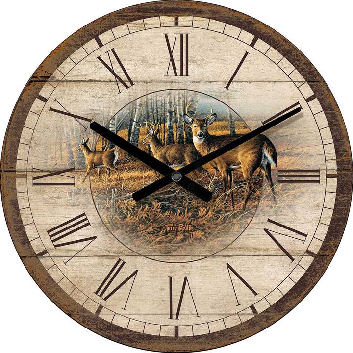 L'horloge en bois Birchline 21" Cerf de Virginie pour la vente par Art Brand Studios
