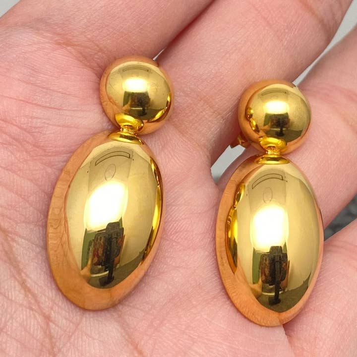 FGS Post-Ohrringe aus glänzendem, ovalem Edelstahl, 18 Karat vergoldet für den Großhandel von Mio Queena