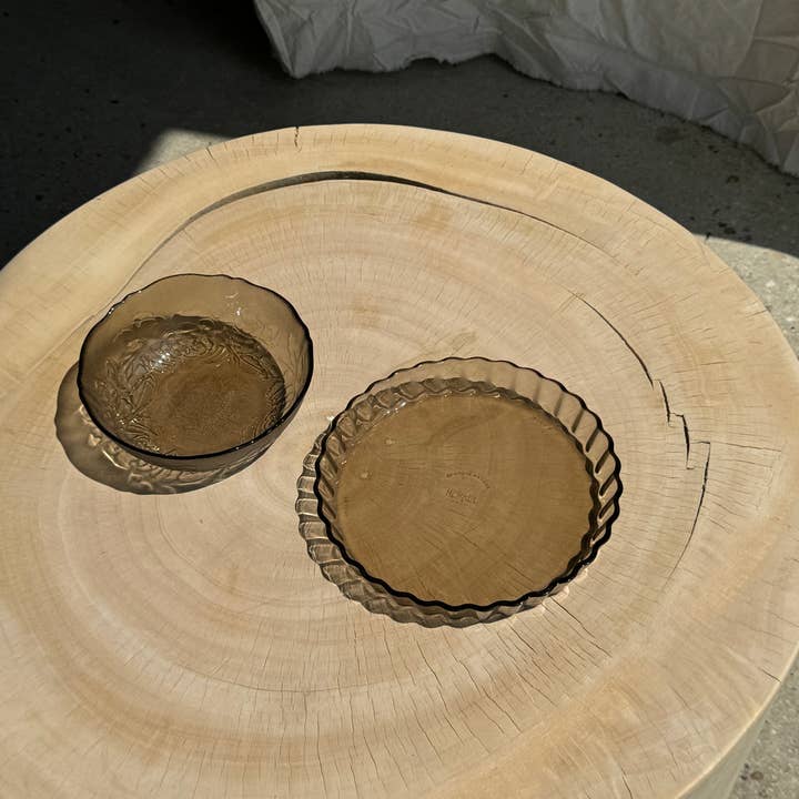 Office Objets - Wholesale Decorative Plate/Dish/Bowl - Vintage smoked glass dish14