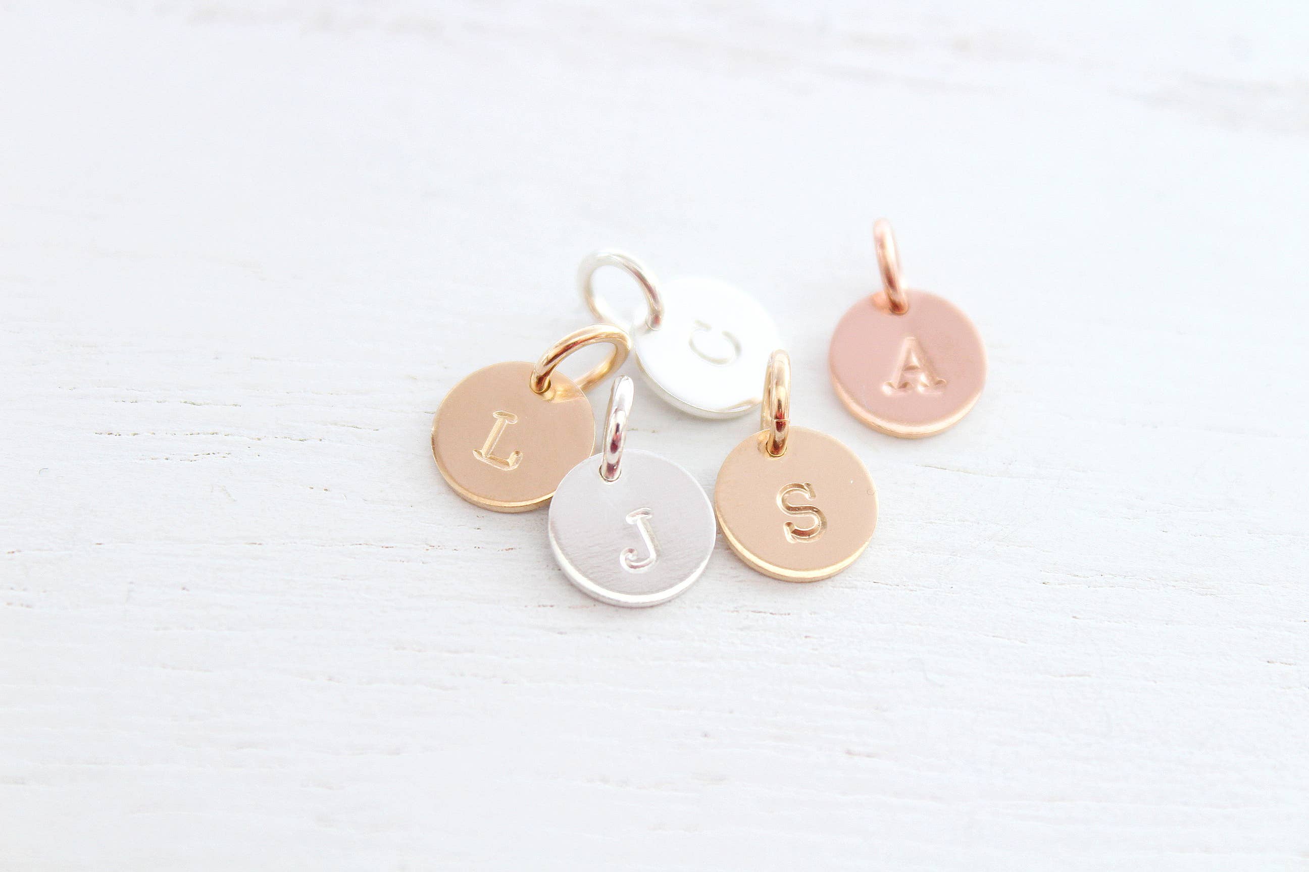 Mytinystarshining – wholesale Individual charm/pendant – Initial charms in sterling silver, 14k gold filled rose gold2