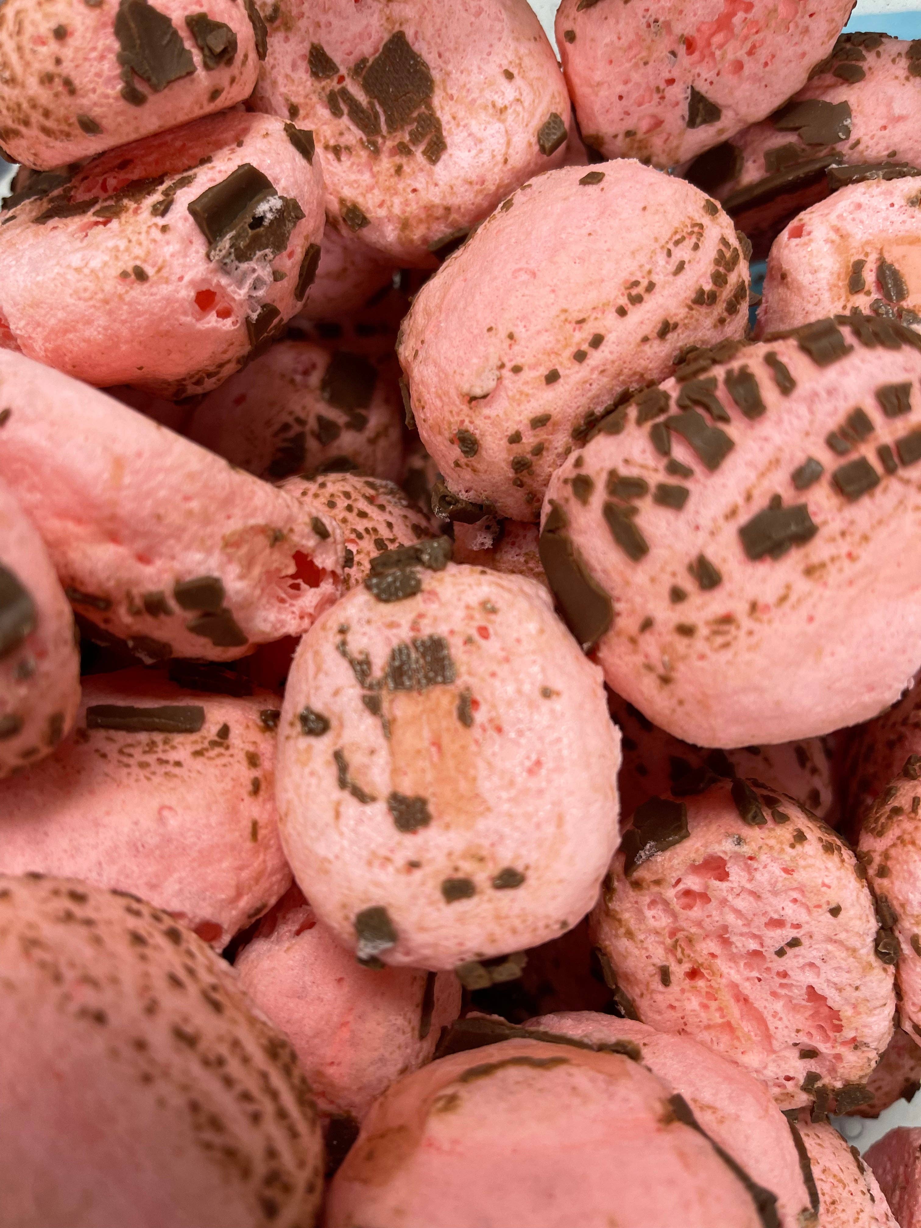 Freezy Favorites - Wholesale Hard Candy - Freeze Dried Charlie Puffs0